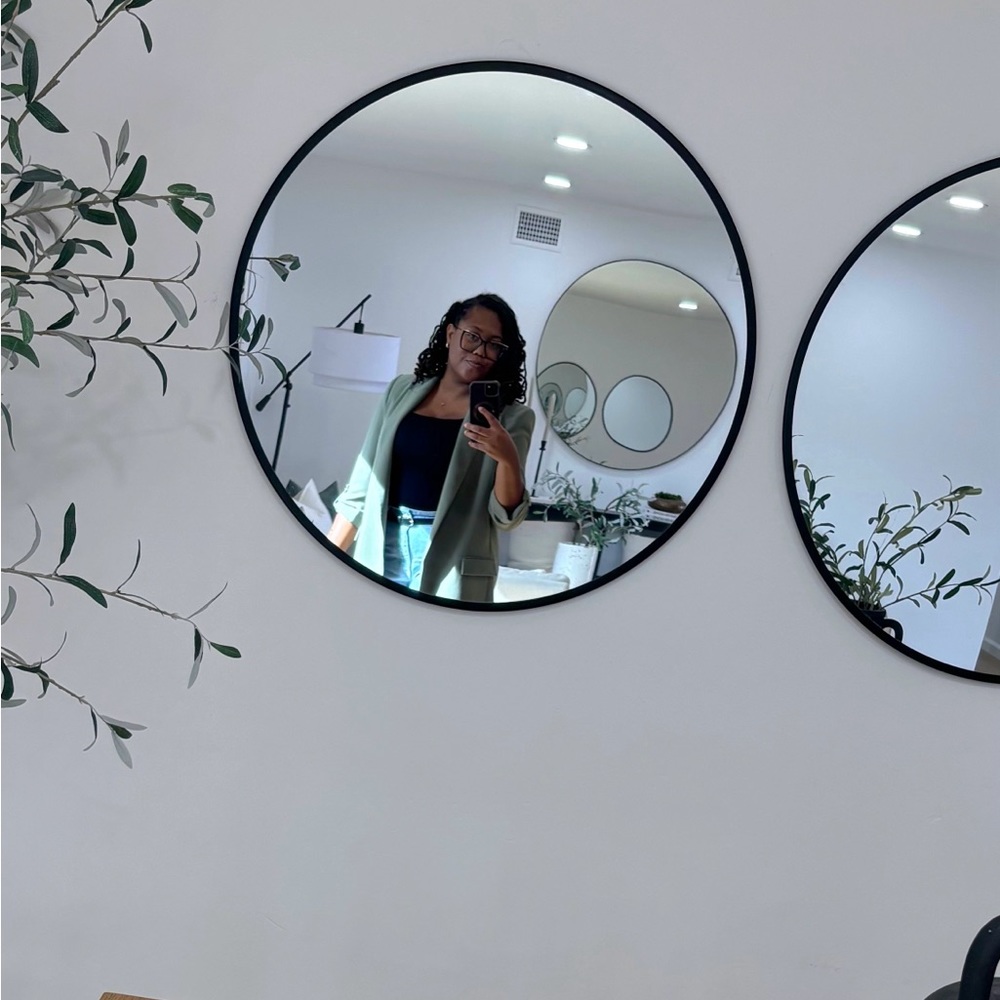 Meet your Posher, Jaimee lee